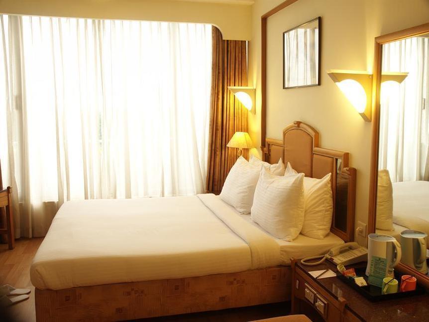 Cag Pride Hotel Kojambuttúr Kültér fotó